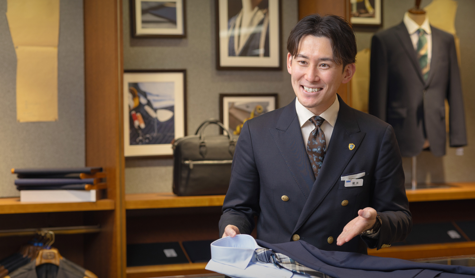 働いている様子