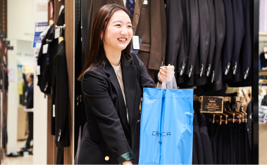 新入社員がやる気に満ちている写真